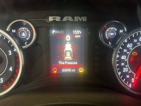 Used 2022 RAM 2500 Tradesman image 9