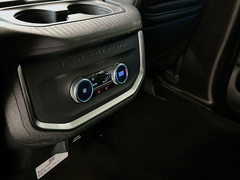 Used 2025 Ford Expedition Max Platinum image 27