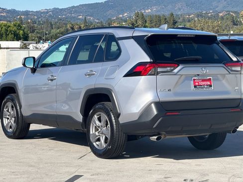 Used 2024 Toyota RAV4 XLE AWD/4WD image 3