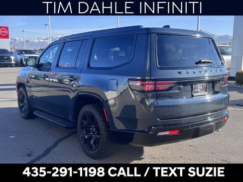 Used 2023 Jeep Wagoneer Series II image 6