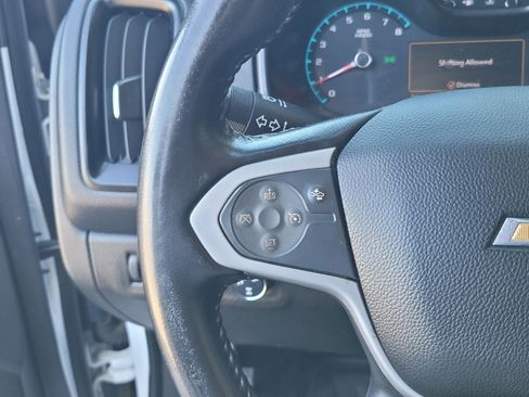 Used 2020 Chevrolet Colorado LT w/ Safety Package image 20