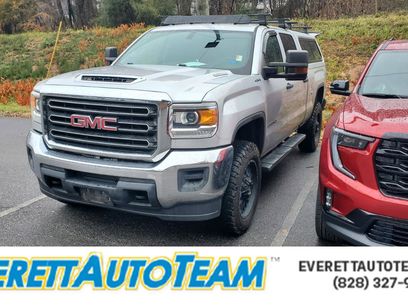Used 2019 GMC Sierra 2500 4x4 Crew Cab w/ Sierra Convenience Package