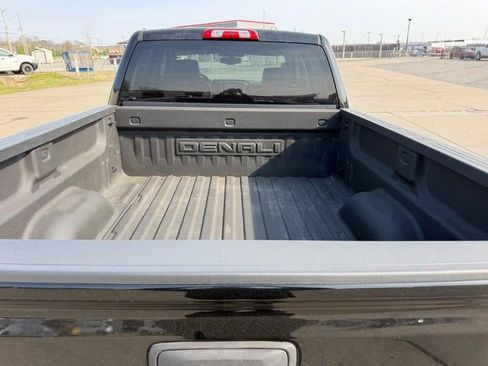 Used 2016 GMC Sierra 2500 Denali w/ Snow Plow Prep Package AWD/4WD image 5