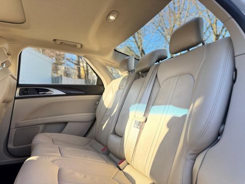 Used 2019 Lincoln MKZ Reserve w/ Reserve Plus Package image 20