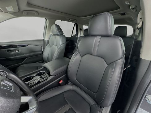 Certified 2023 Honda Pilot Touring image 22