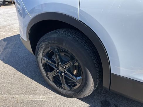 Used 2024 Chevrolet Blazer LT w/ Midnight/Sport Edition image 7