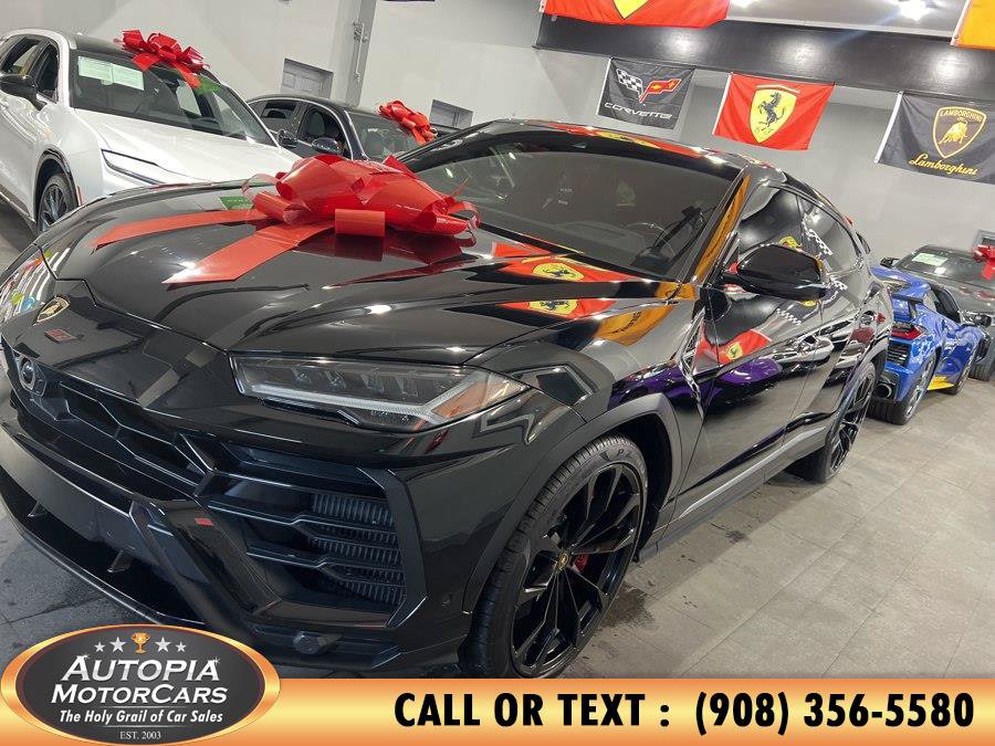 Used 2020 Lamborghini Urus AWD/4WD image 2
