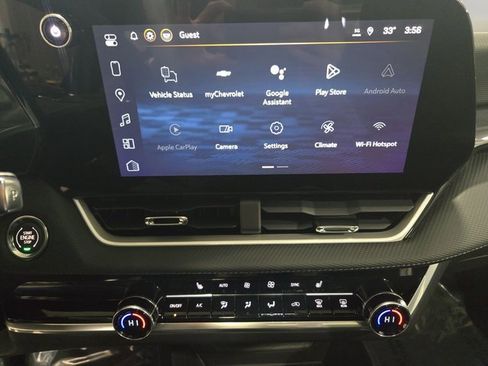 New 2026 Chevrolet Equinox LT w/ Convenience Package II image 23