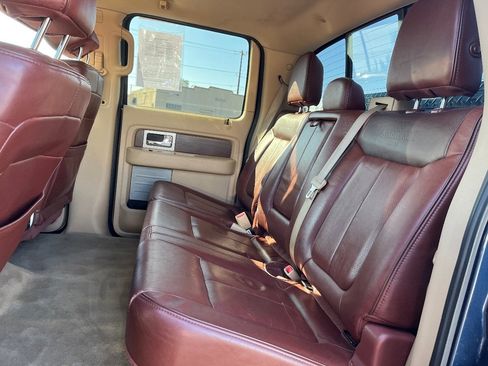 Used 2013 Ford F150 King Ranch w/ King Ranch Luxury Pkg image 32