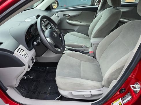 Used 2012 Toyota Corolla LE image 18