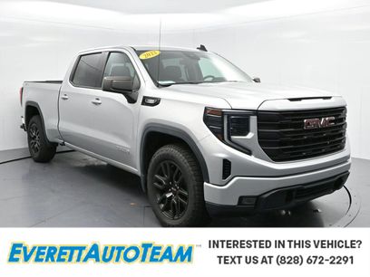 Used 2022 GMC Sierra 1500 Elevation w/ Preferred Package