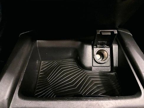 Used 2017 Honda CR-V Touring image 32