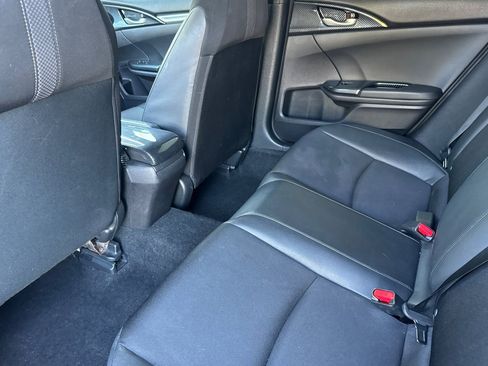 Used 2019 Honda Civic Sport image 24