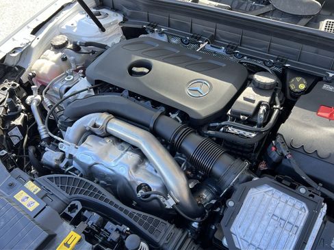 New 2026 Mercedes-Benz GLB 250 4MATIC image 27