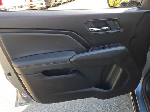 New 2026 GMC Canyon Elevation w/ Convenience Package image 18