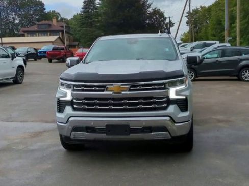 Certified 2022 Chevrolet Silverado 1500 LTZ w/ LTZ Premium Package image 3