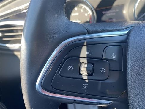 Used 2021 Buick Encore GX Select w/ Sport Touring Package image 16