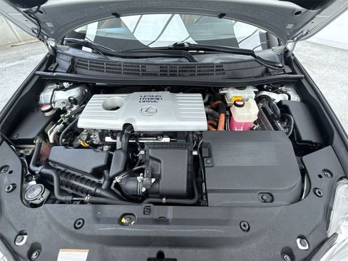 Used 2015 Lexus CT 200h image 42