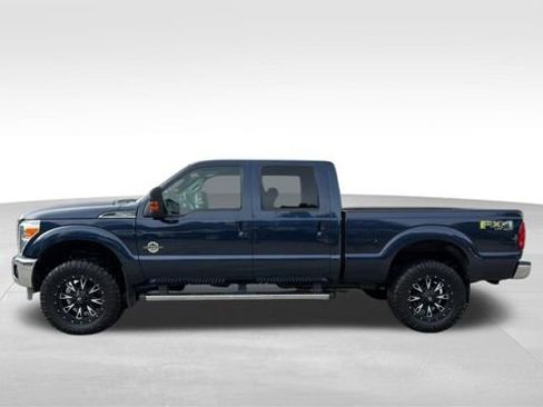 Used 2015 Ford F250 Lariat w/ Lariat Interior Package image 8