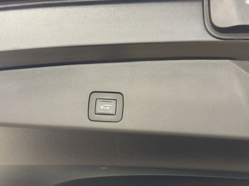 Used 2023 Buick Encore GX Essence w/ Advanced Technology Package image 26