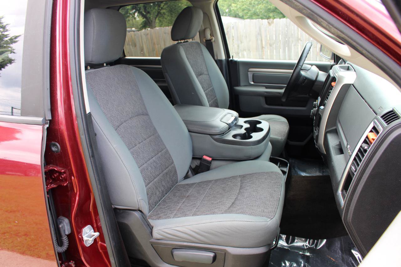 Used 2016 RAM 1500 Big Horn AWD/4WD image 38