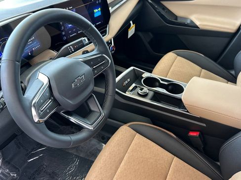 New 2026 Chevrolet Equinox ACTIV w/ Convenience Package III image 10