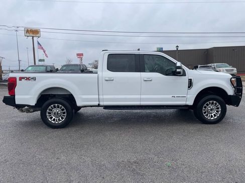 Used 2020 Ford F250 XLT w/ XLT Premium Package image 4