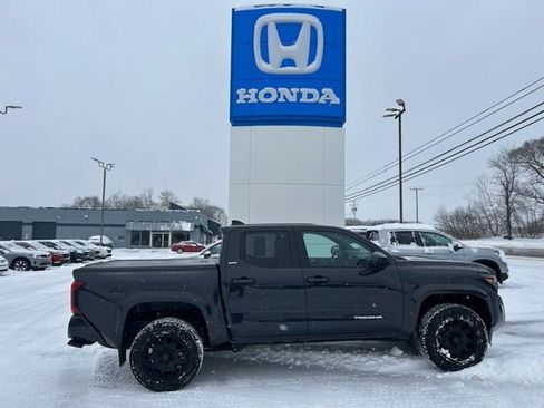 Used 2024 Toyota Tacoma SR5 image 1