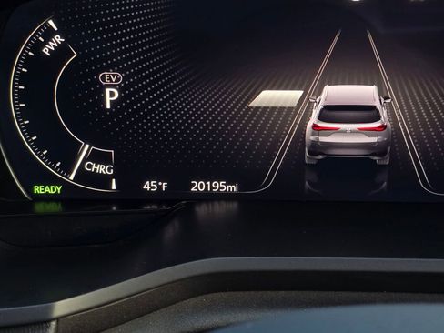 Certified 2024 MAZDA CX-90 Plug-In Hybrid w/ Preferred image 30