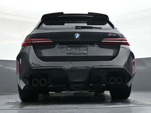 Used 2026 BMW M5 Touring image 31