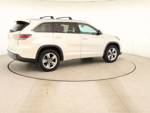 Used 2016 Toyota Highlander Limited FWD image 7