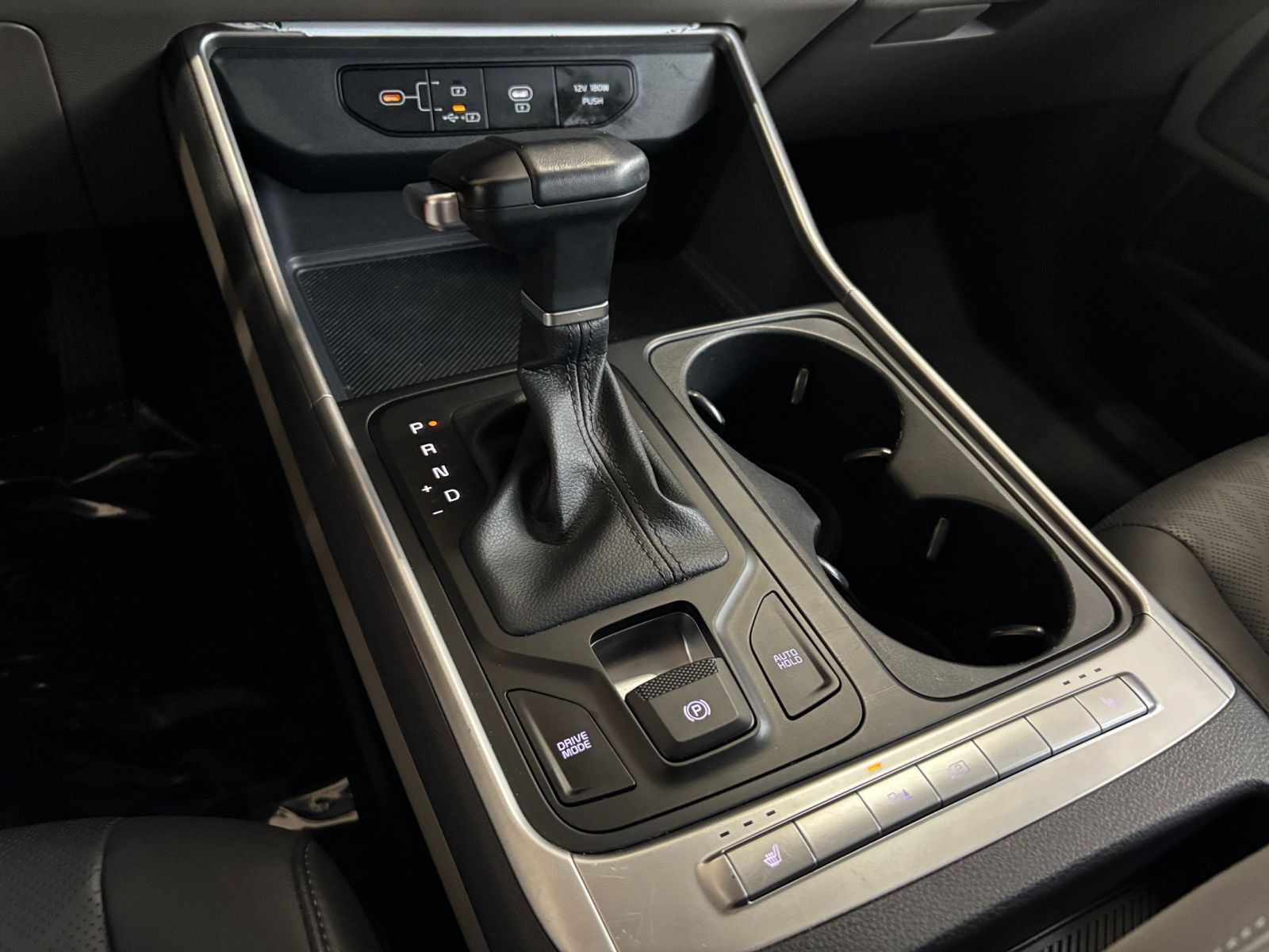 Used 2026 Kia Carnival FWD image 42