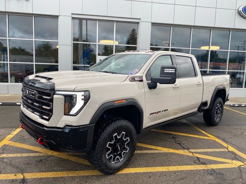 Used 2026 GMC Sierra 2500 AT4X w/ LPO, Black Badging Package AWD/4WD image 1