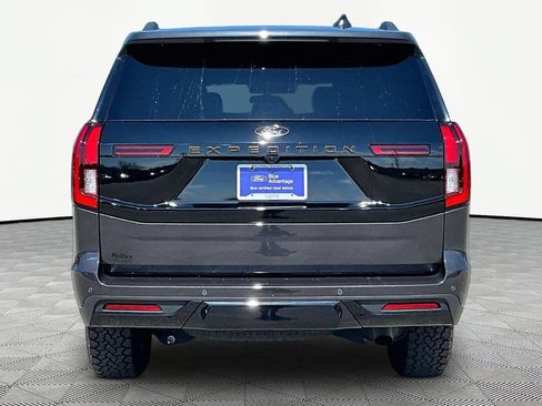 Certified 2025 Ford Expedition Tremor AWD/4WD image 4