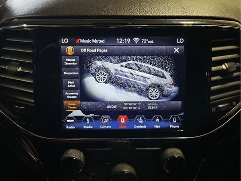 Used 2019 Jeep Grand Cherokee Overland AWD/4WD image 33