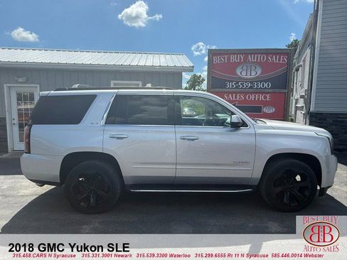Used 2018 GMC Yukon SLE w/ Convenience Package image 2