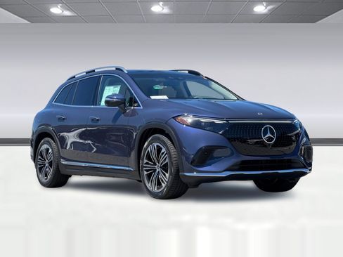 New 2026 Mercedes-Benz EQS 400 4MATIC SUV image 6