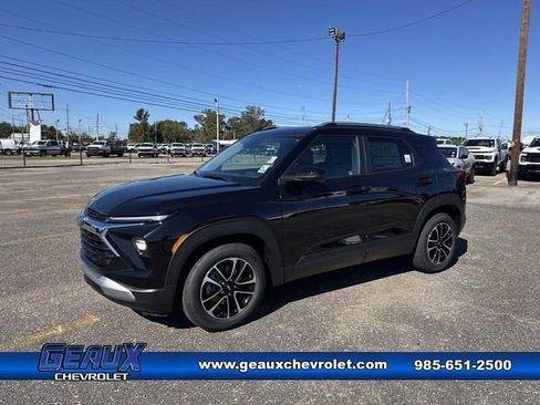New 2026 Chevrolet TrailBlazer LT w/ Convenience Package FWD image 1