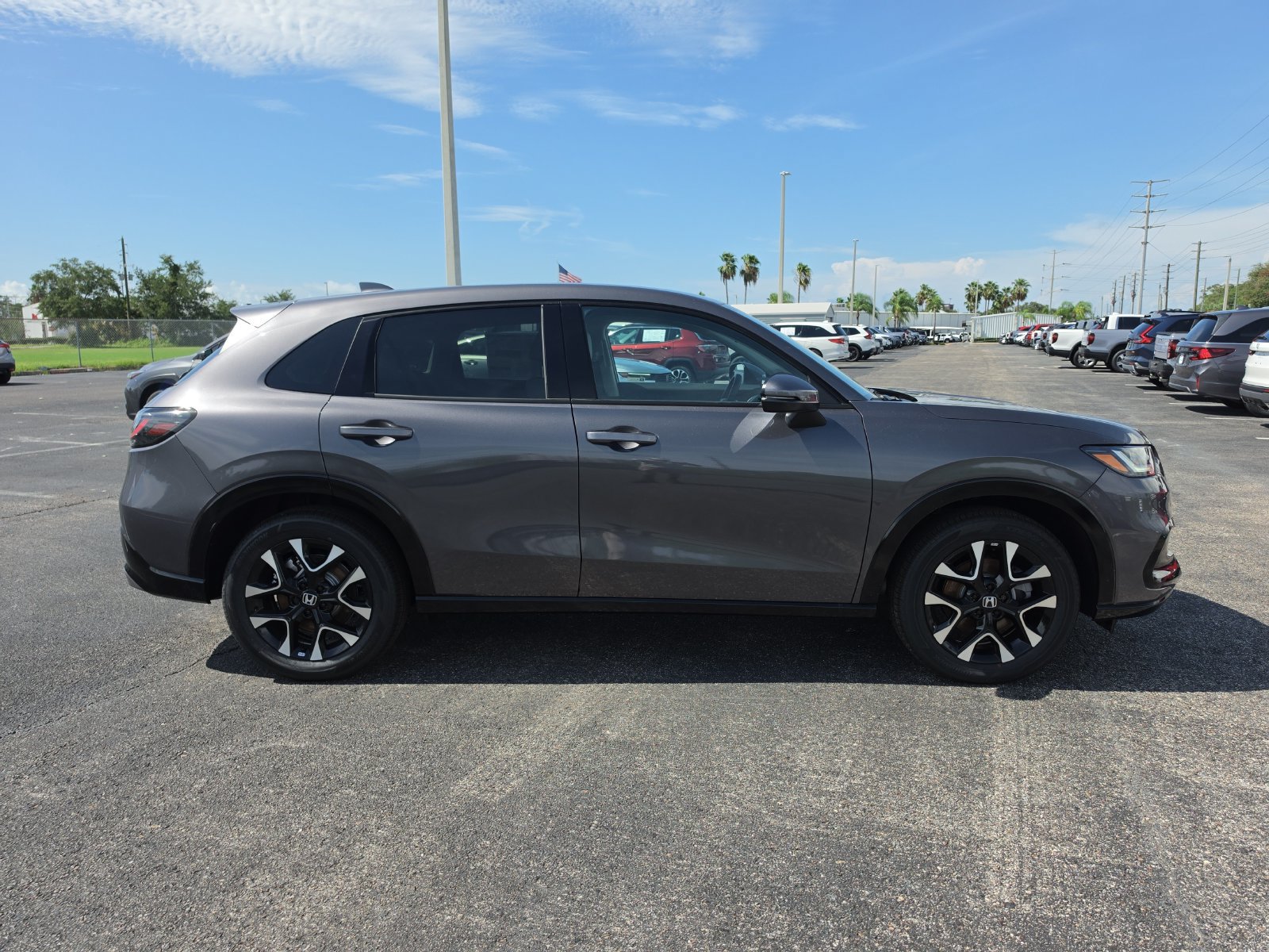 New 2027 Honda HR-V EX-L image 3
