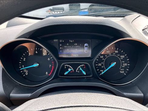 Used 2019 Ford Escape SE FWD image 13