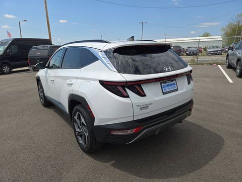 Certified 2024 Hyundai Tucson Limited AWD/4WD image 8