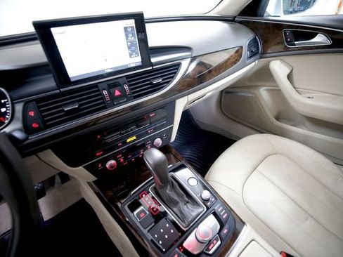 Used 2017 Audi A6 2.0T Premium Plus w/ Premium Plus Package FWD image 8