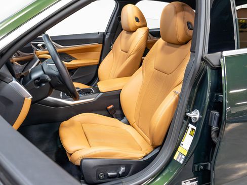Used 2023 BMW i4 eDrive35 RWD image 7