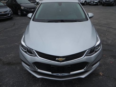 Used 2016 Chevrolet Cruze LT image 33