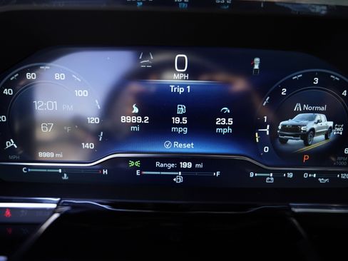 Used 2025 Chevrolet Silverado 1500 ZR2 w/ Technology Package image 13