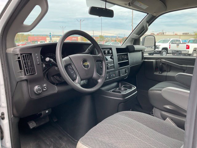 Used 2025 Chevrolet Express 2500 w/ Driver Convenience Package RWD image 3