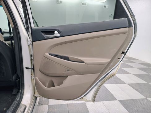 Used 2021 Hyundai Tucson Ultimate image 16