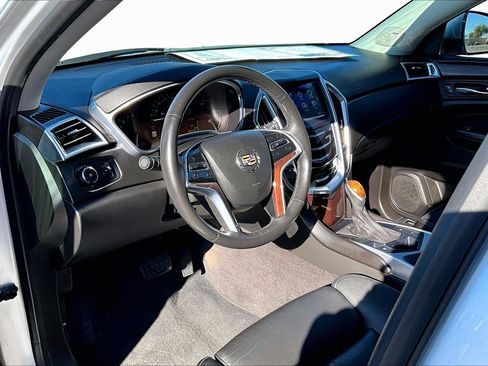 Used 2015 Cadillac SRX Performance image 12