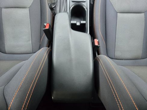 Used 2020 Subaru Crosstrek 2.0i Premium w/ Moonroof Package 2 image 15