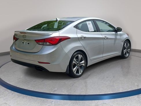 Used 2015 Hyundai Elantra Sport image 5